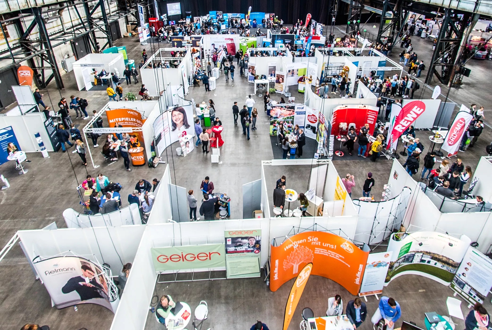 STADT HATTINGEN INFORMIERTE BEI BERUFSINFORMATIONSMESSE | RuhrkanalNEWS®